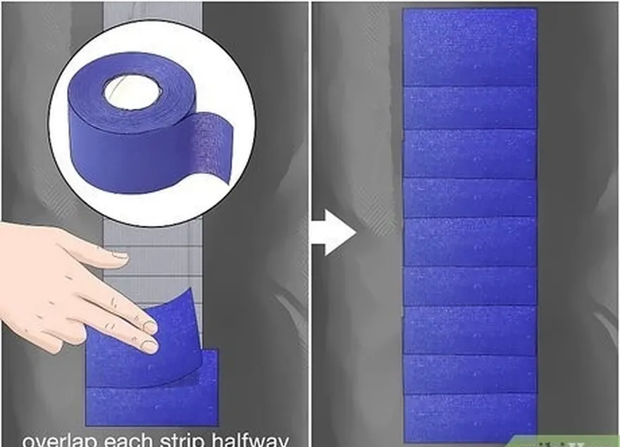 шаг 7 наложите спортивную ленту горизонтально поперек ремонта, чтобы заклеить его.