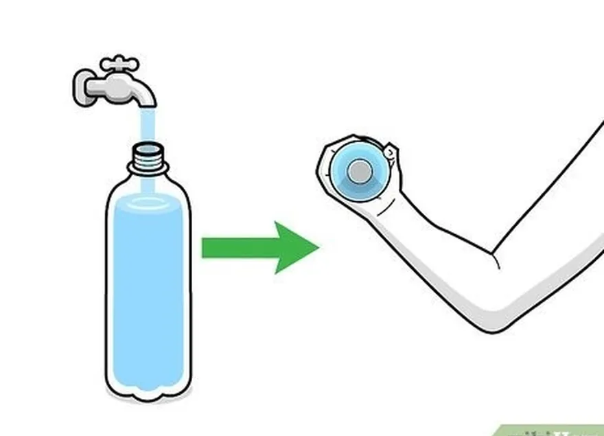 шаг 3 сделайте гантели из пластиковых бутылок с водой.