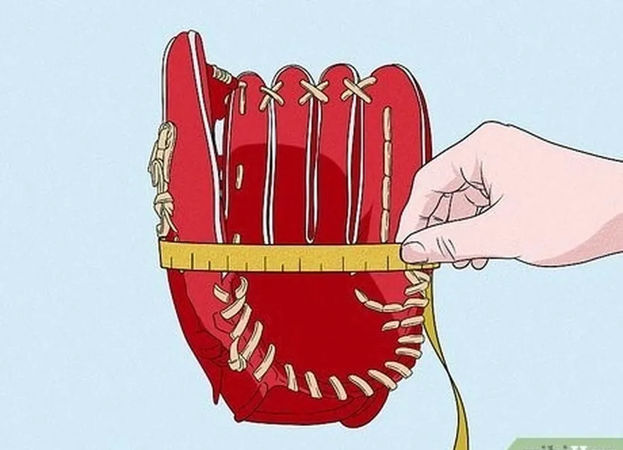 шаг 3 измерьте перчатки для софтбола, используя те же методы, что и бейсбольные перчатки.