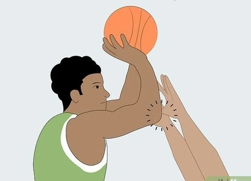 шаг 6 бросок в защитника's arms if the shot is low-percentage to draw a foul.