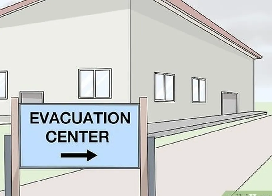 шаг 6 обратитесь в эвакуационный центр, если вы ранены или ваш дом сильно пострадал.