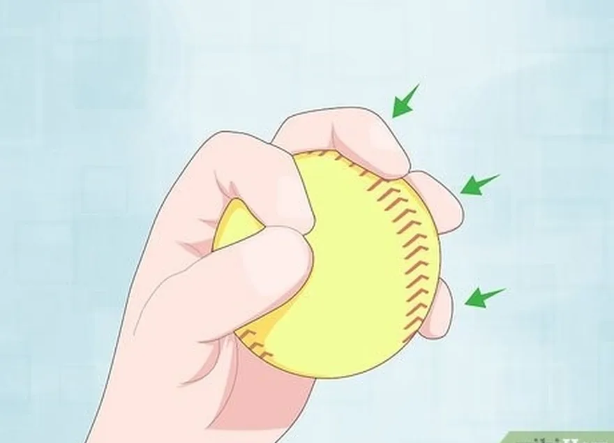 шаг 2 равномерно распределите остальные 3 пальца по верхней части мяча.